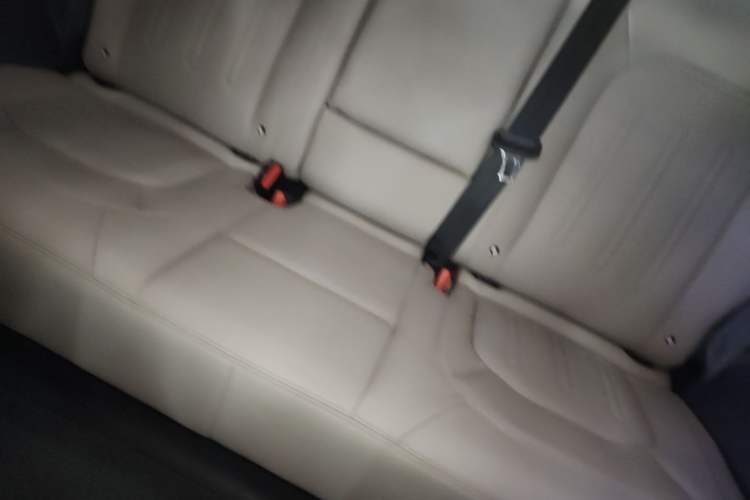 Used Land Rover Defender 2022 90 3.0T P400 XS Left Rear Seat