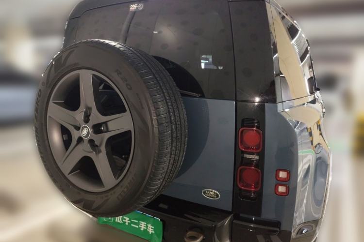 Used Land Rover Defender 2022 90 2.0T P300 X-DYNAMIC HSE Rear