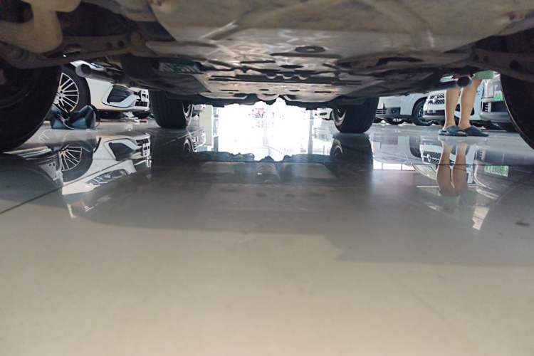 Used Land Rover Defender 2022 90 3.0T P400 XS Chassis Front