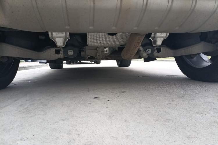 Used Land Rover Defender 2022 110 P400 X-DYNAMIC HSE Chassis Rear