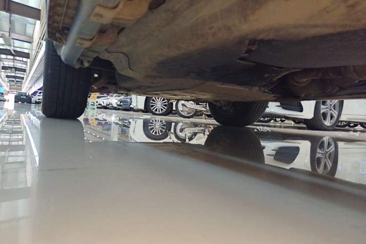 Used Land Rover Defender 2022 90 3.0T P400 XS Chassis Rear Left