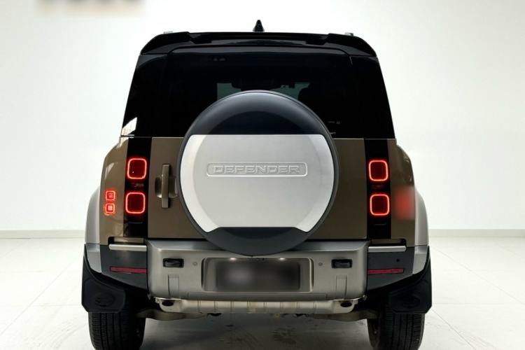 Used Land Rover Defender 2022 110 P400 X-DYNAMIC HSE Exterior 2