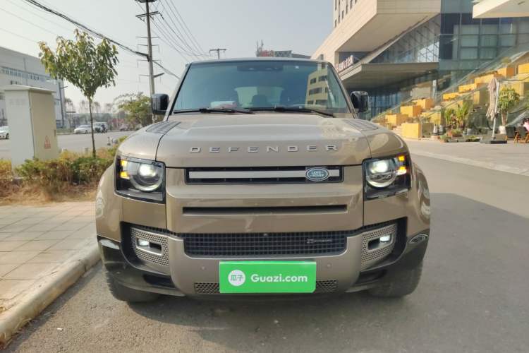 Used Land Rover Defender 2022 110 P400 X Front