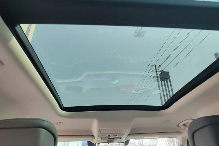 Used Land Rover Defender 2022 110 P400 X Headliner