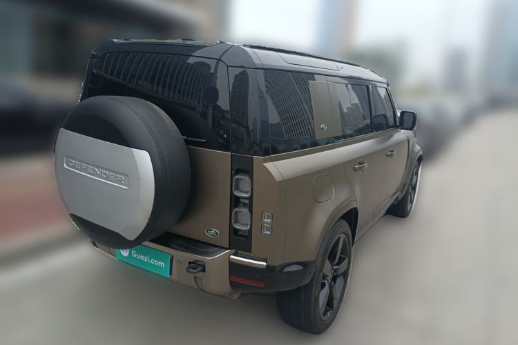 Used Land Rover Defender 2022 110 P400 X-DYNAMIC HSE Rear Right 45 Deg