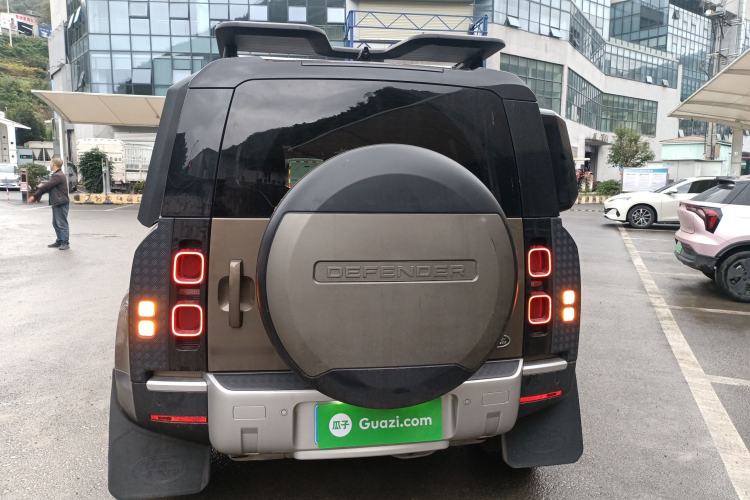 Used Land Rover Defender 2022 110 P400 X-DYNAMIC HSE Rear
