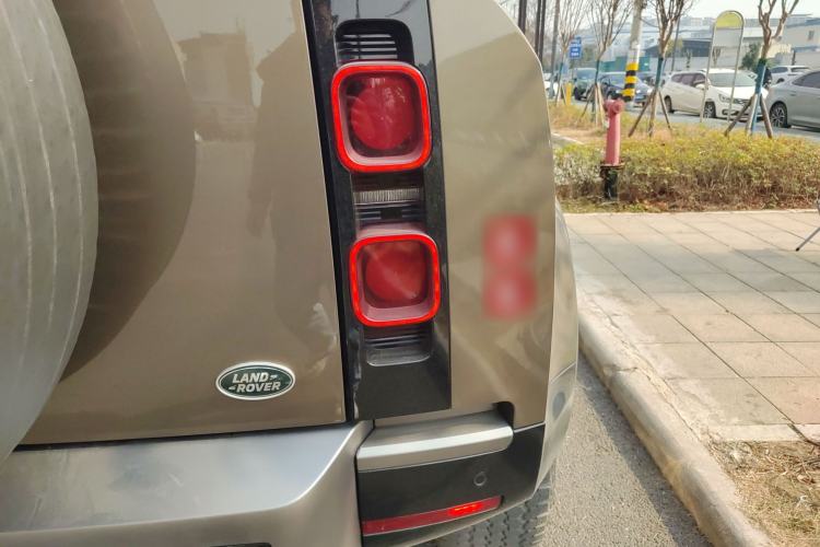 Used Land Rover Defender 2022 110 P400 X Right Rear Taillight