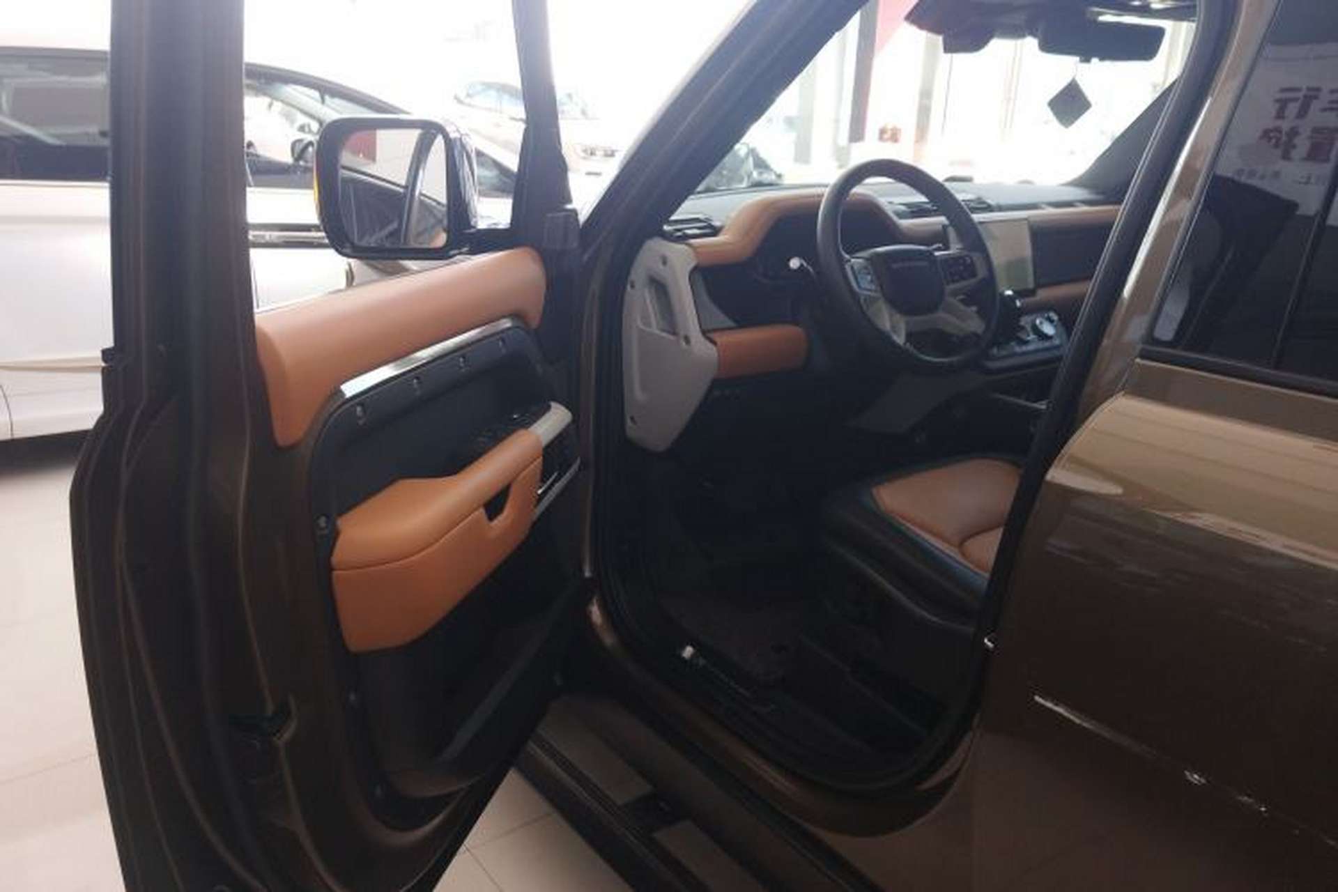 Used Land Rover Defender 2022 110 P400 X-DYNAMIC HSE Driver Seat