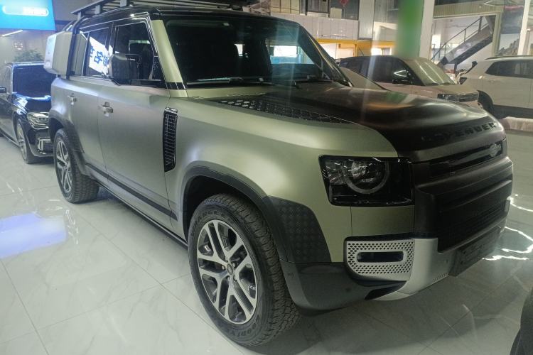 Used Land Rover Defender 2022 110 P400 Dark Edition Exterior 2