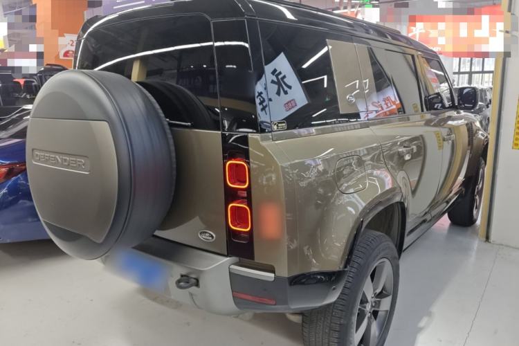 Used Land Rover Defender 2022 110 P400 X-DYNAMIC HSE Rear Right 45 Deg