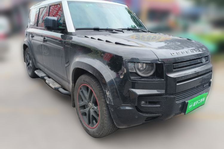 Used Land Rover Defender 2022 110 P400 X-DYNAMIC HSE Front Right 45 Deg