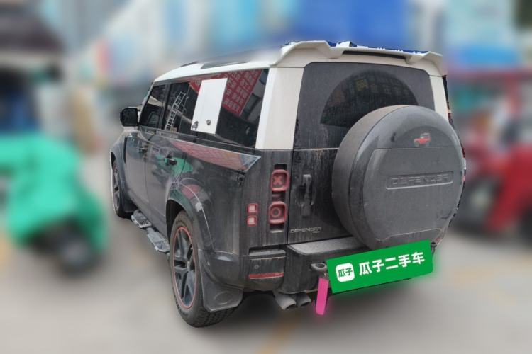 Used Land Rover Defender 2022 110 P400 X-DYNAMIC HSE Rear Left 45 Deg