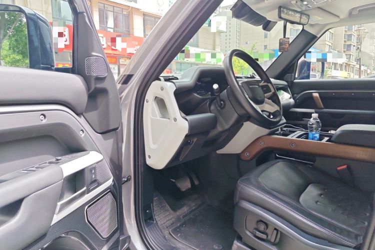 Used Land Rover Defender 2022 110 P400 X-DYNAMIC HSE Driver Seat