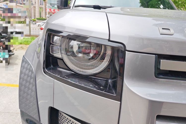 Used Land Rover Defender 2022 110 P400 X-DYNAMIC HSE Right Front Headlight