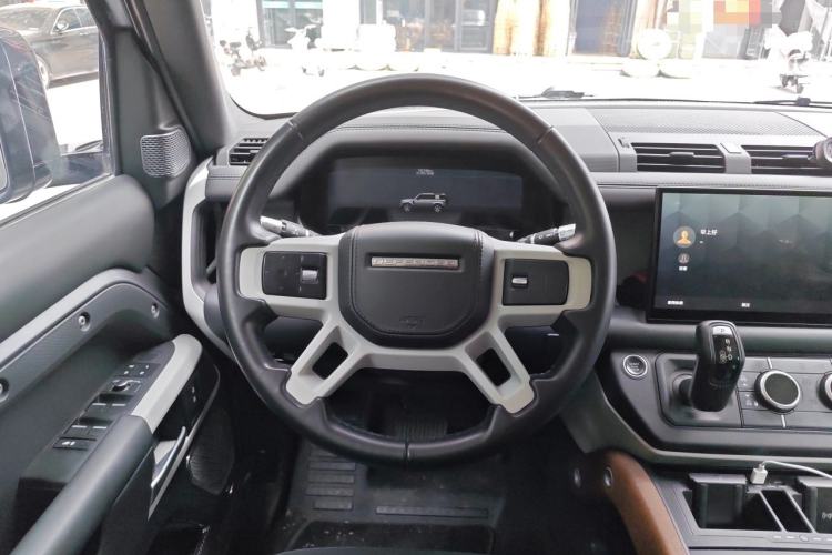 Used Land Rover Defender 2022 110 P400 X-DYNAMIC HSE Steering Wheel