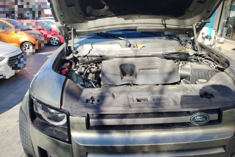 Used Land Rover Defender 2022 110 P400 X-DYNAMIC HSE Engine Bay Right