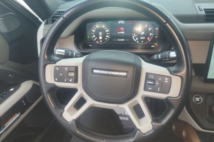 Used Land Rover Defender 2022 90 2.0T P300 X-DYNAMIC HSE Steering Wheel