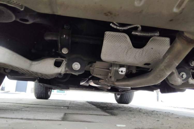 Used Land Rover Defender 2022 90 2.0T P300 X-DYNAMIC HSE Chassis Rear