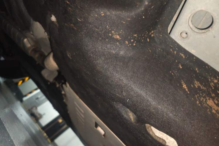 Used Land Rover Defender 2022 90 3.0T P400 XS Chassis Front Right