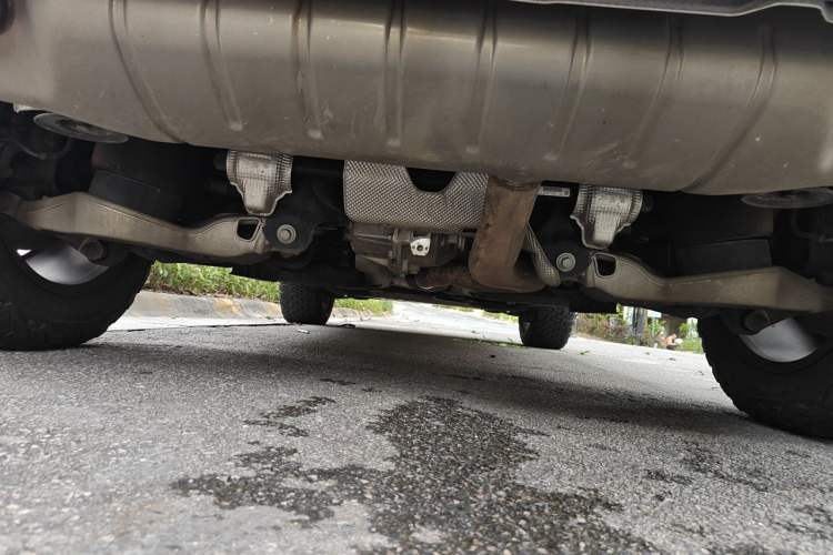 Used Land Rover Defender 2022 110 P400 X-DYNAMIC HSE Chassis Rear