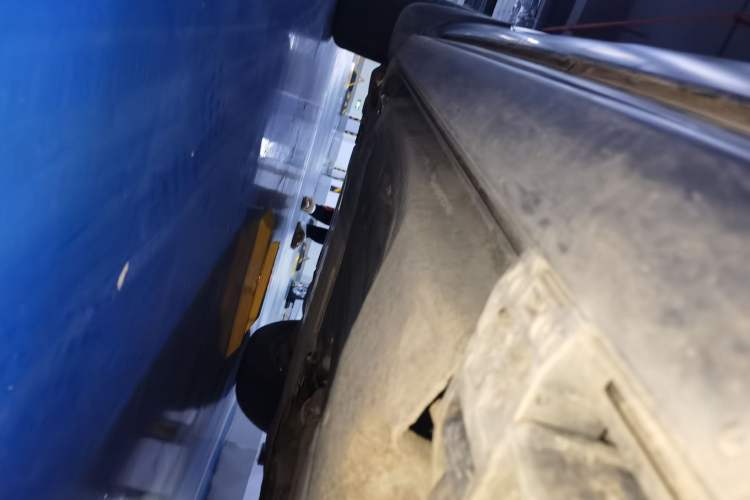 Used Land Rover Defender 2022 110 P400 X-DYNAMIC HSE Chassis Rear Left