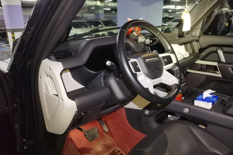 Used Land Rover Defender 2022 110 P400 X-DYNAMIC HSE Driver Seat