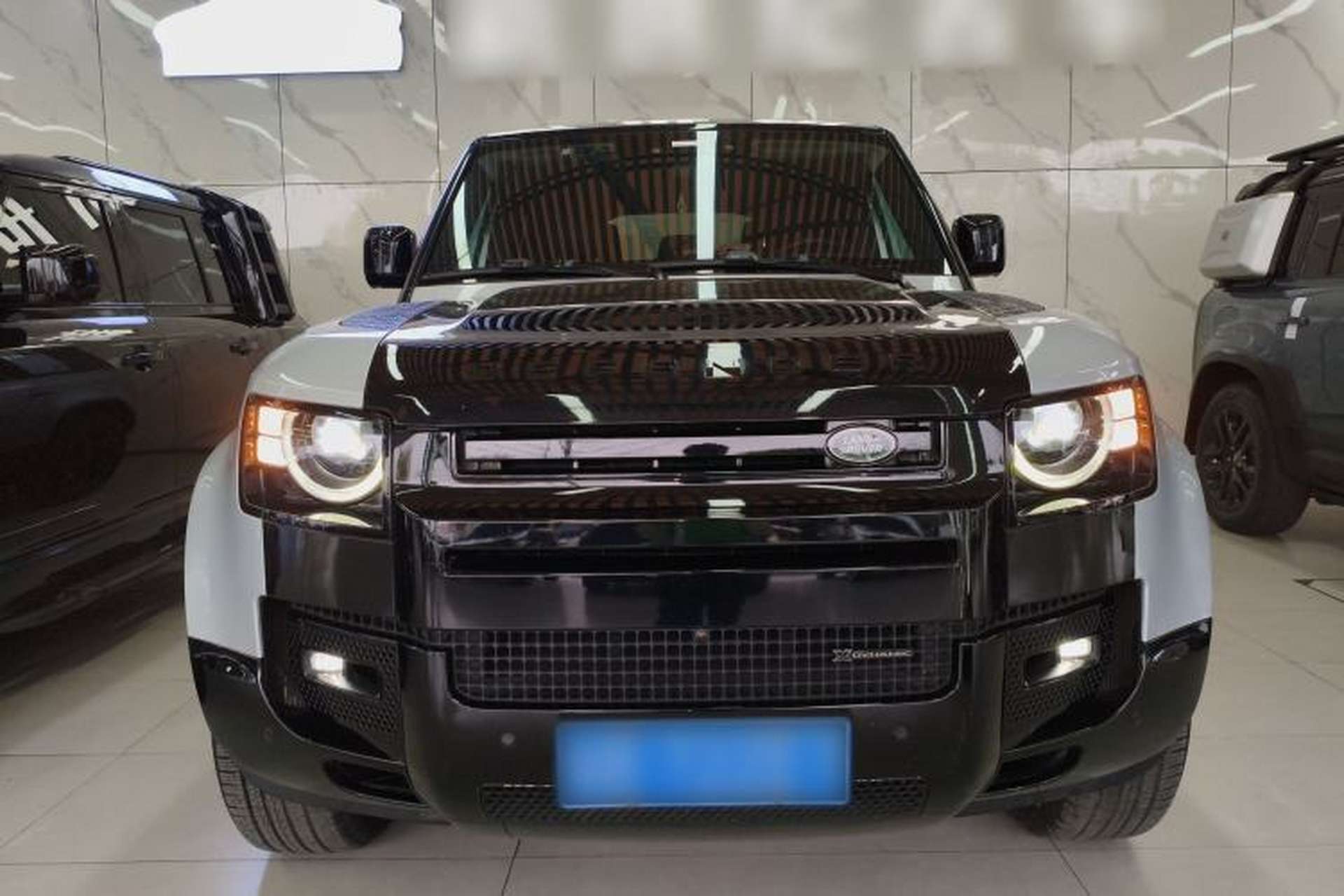 Used Land Rover Defender 2022 110 P400 X-DYNAMIC HSE Front