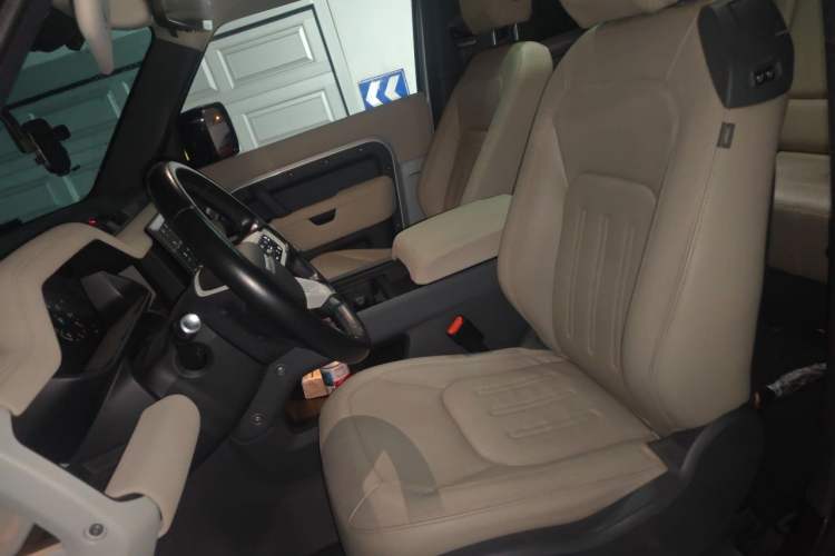 Used Land Rover Defender 2022 90 3.0T P400 XS Left Front Seat