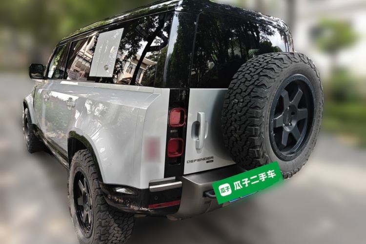 Used Land Rover Defender 2022 110 P400 X-DYNAMIC HSE Rear Left 45 Deg