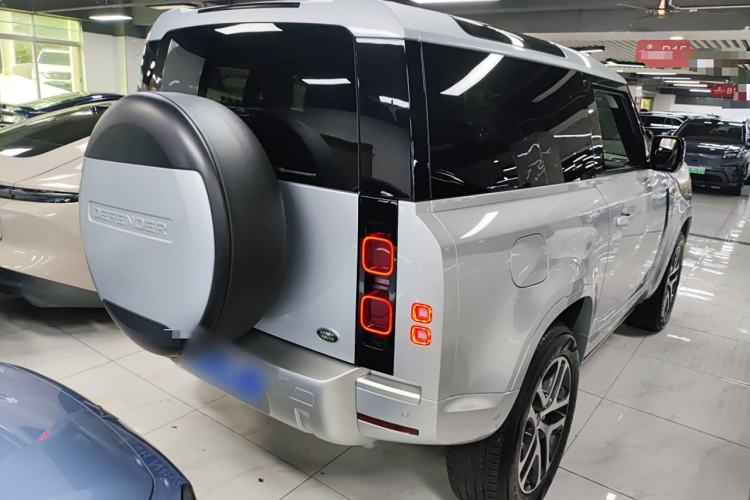 Used Land Rover Defender 2022 90 3.0T P400 XS Rear Right 45 Deg