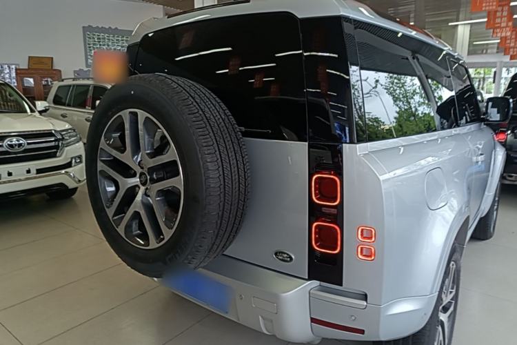 Used Land Rover Defender 2022 90 3.0T P400 XS Rear Right 45 Deg