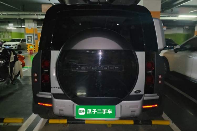 Used Land Rover Defender 2022 110 P400 Dark Edition Rear
