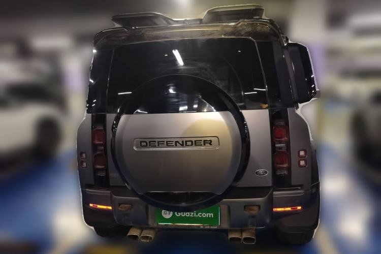 Used Land Rover Defender 2022 110 P400 X-DYNAMIC HSE Rear