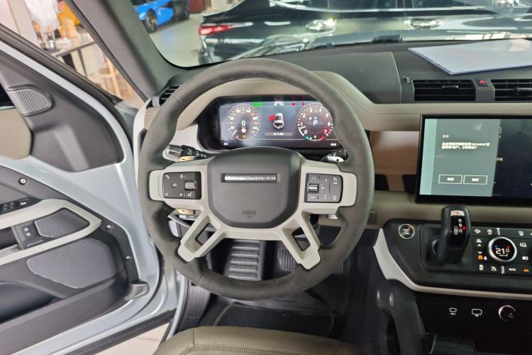 Used Land Rover Defender 2022 90 3.0T P400 XS Steering Wheel