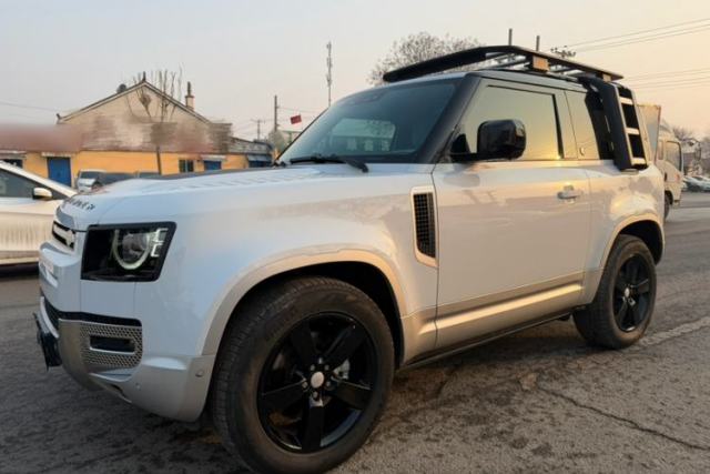 Used Land Rover Defender 2022 90 2.0T P300 Tiger-Power Ambition Edition
