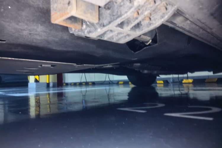Used Land Rover Defender 2022 90 3.0T P400 Dark Edition Chassis Front Left