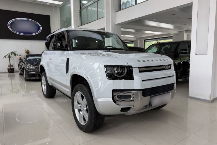 Used Land Rover Defender 2022 90 2.0T P300 Tiger-Power Ambition Edition Exterior 2