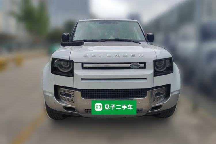 Used Land Rover Defender 2022 90 2.0T P300 Tiger-Power Ambition Edition Front