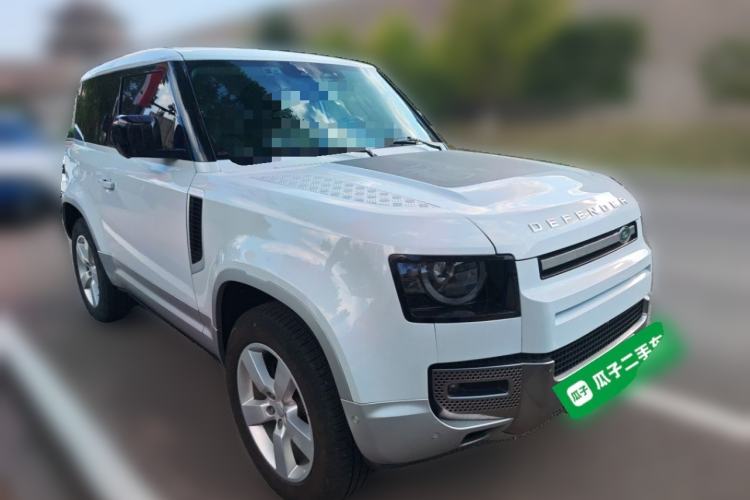 Used Land Rover Defender 2022 90 2.0T P300 Tiger-Power Ambition Edition Front Right 45 Deg