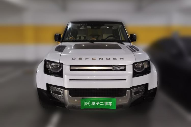 Used Land Rover Defender 2022 90 2.0T P300 Tiger-Power Ambition Edition Front