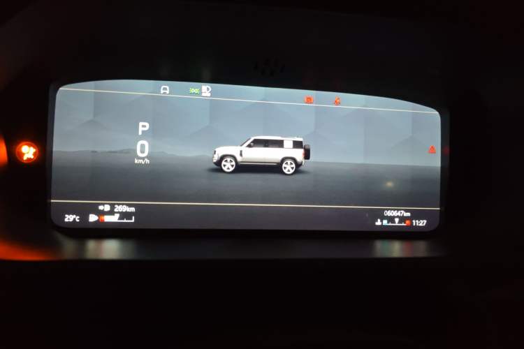 Used Land Rover Defender 2022 110 P400 X-DYNAMIC HSE Instrument Cluster