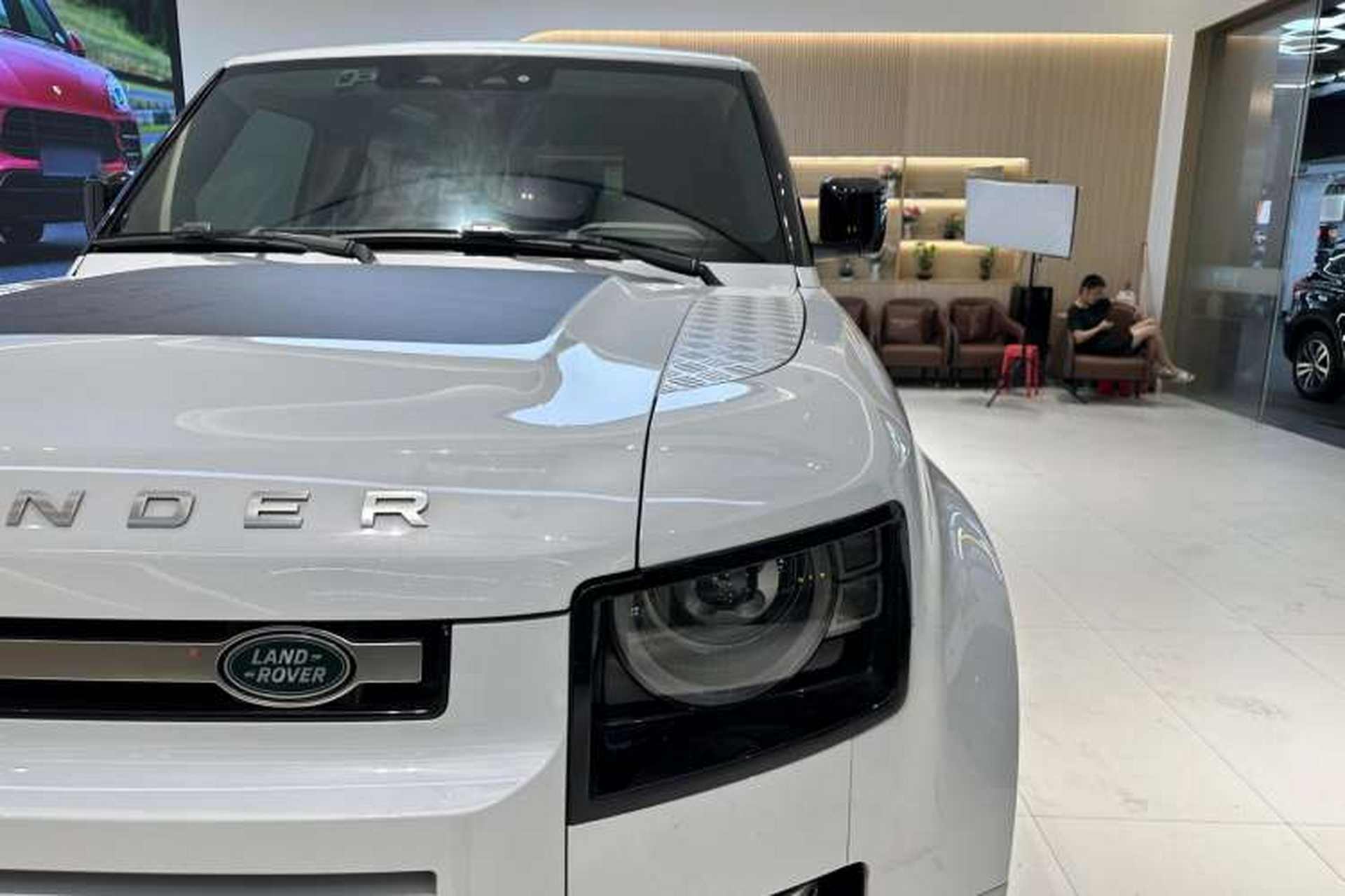 Used Land Rover Defender 2022 90 2.0T P300 Tiger-Power Ambition Edition Left Front Headlight