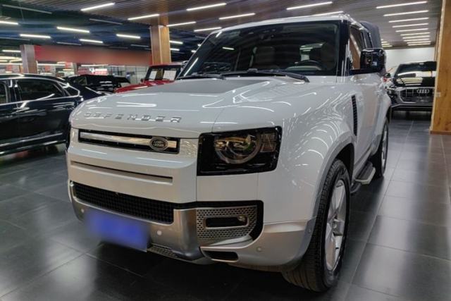 Land Rover Defender 2022 90 2.0T P300 Tiger-Power Ambition Edition usado