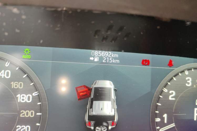 Used Land Rover Defender 2022 110 P400 X Odometer Close Up