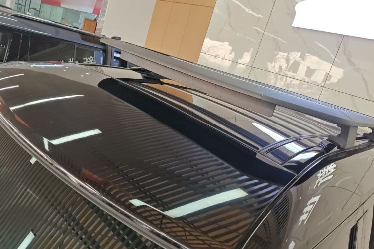 Used Land Rover Defender 2022 110 P400 Dark Edition Roof