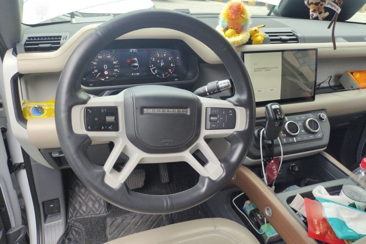Used Land Rover Defender 2022 90 2.0T P300 Tiger-Power Ambition Edition Steering Wheel