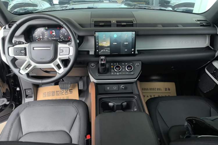 Used Land Rover Defender 2023 110 3.0T P400 X-DYNAMIC HSE Center Console