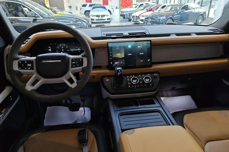 Used Land Rover Defender 2023 Facelift 110 3.0T P400 X-DYNAMIC HSE Center Console
