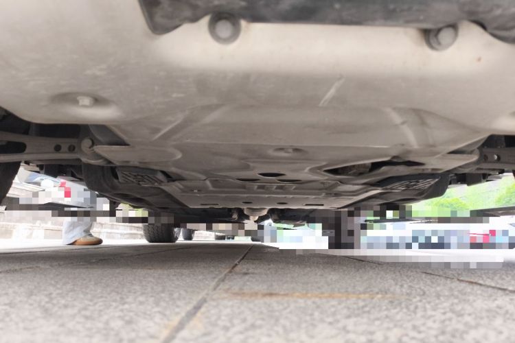 Used Land Rover Defender 2023 110 3.0T P400 Dark Edition Chassis Front