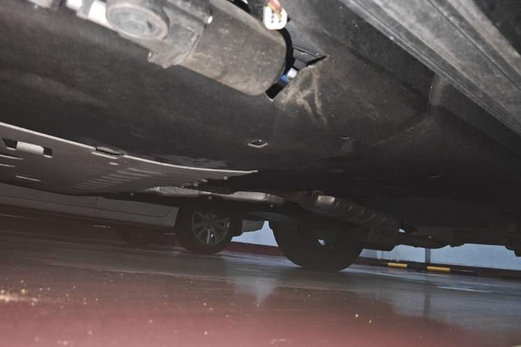 Used Land Rover Defender 2023 90 3.0T P400 Dark Edition Chassis Front Left